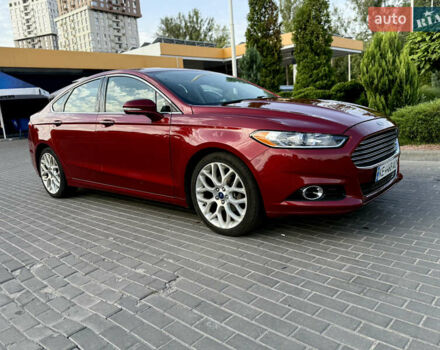Форд Фьюжн 2014 в Днепре (Днепропетровске) на Automoto.ua Красный Форд Фьюжн, объемом двигателя 2 л и пробегом 211 тыс. км за 10700 $, фото 4 на Automoto.ua