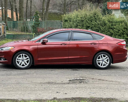 Красный Форд Фьюжн, объемом двигателя 2.52 л и пробегом 233 тыс. км за 9999 $, фото 2 на Automoto.ua