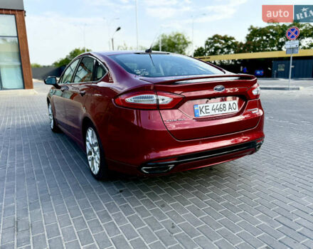 Форд Фьюжн 2014 в Днепре (Днепропетровске) на Automoto.ua Красный Форд Фьюжн, объемом двигателя 2 л и пробегом 211 тыс. км за 10700 $, фото 2 на Automoto.ua