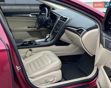 Красный Форд Фьюжн, объемом двигателя 2 л и пробегом 210 тыс. км за 10500 $, фото 37 на Automoto.ua