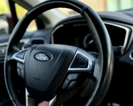 Форд Фьюжн 2014 в Днепре (Днепропетровске) на Automoto.ua Красный Форд Фьюжн, объемом двигателя 2 л и пробегом 211 тыс. км за 10700 $, фото 18 на Automoto.ua