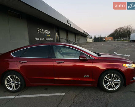 Красный Форд Фьюжн, объемом двигателя 2 л и пробегом 166 тыс. км за 11900 $, фото 27 на Automoto.ua