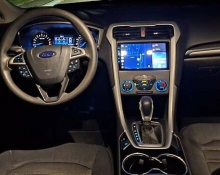 Красный Форд Фьюжн, объемом двигателя 2.49 л и пробегом 214 тыс. км за 9300 $, фото 19 на Automoto.ua