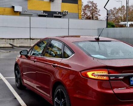 Красный Форд Фьюжн, объемом двигателя 2.49 л и пробегом 181 тыс. км за 10700 $, фото 7 на Automoto.ua