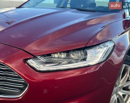 Форд Фьюжен 2015 у Львові на Automoto.ua Червоний Форд Фьюжен, об'ємом двигуна 1.5 л та пробігом 80 тис. км за 7800 $, фото 4 на Automoto.ua
