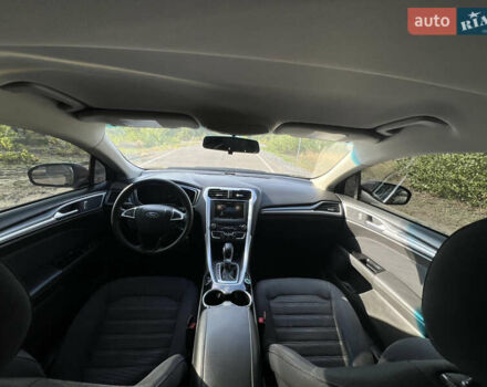 Красный Форд Фьюжн, объемом двигателя 1.5 л и пробегом 130 тыс. км за 8600 $, фото 8 на Automoto.ua