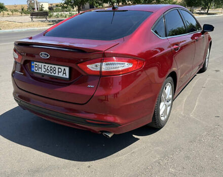 Красный Форд Фьюжн, объемом двигателя 2.49 л и пробегом 221 тыс. км за 10400 $, фото 3 на Automoto.ua