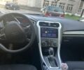 Красный Форд Фьюжн, объемом двигателя 2.5 л и пробегом 229 тыс. км за 8200 $, фото 5 на Automoto.ua