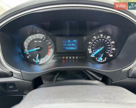 Красный Форд Фьюжн, объемом двигателя 2.5 л и пробегом 131 тыс. км за 8400 $, фото 28 на Automoto.ua