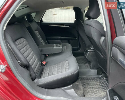 Форд Фьюжен 2015 у Києві на Automoto.ua Червоний Форд Фьюжен, об'ємом двигуна 1.5 л та пробігом 139 тис. км за 10490 $, фото 13 на Automoto.ua