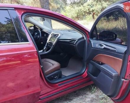 Красный Форд Фьюжн, объемом двигателя 2 л и пробегом 163 тыс. км за 12500 $, фото 33 на Automoto.ua