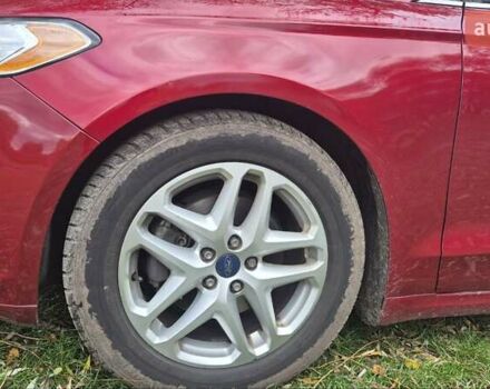 Красный Форд Фьюжн, объемом двигателя 2.49 л и пробегом 214 тыс. км за 9300 $, фото 3 на Automoto.ua