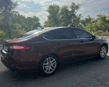 Красный Форд Фьюжн, объемом двигателя 1.5 л и пробегом 130 тыс. км за 8600 $, фото 3 на Automoto.ua