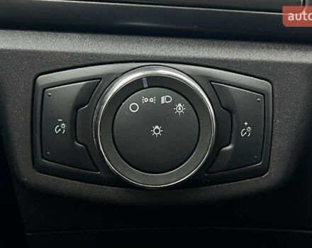 Красный Форд Фьюжн, объемом двигателя 2.49 л и пробегом 181 тыс. км за 11800 $, фото 15 на Automoto.ua