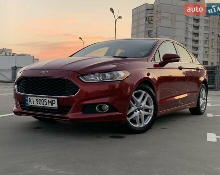 Красный Форд Фьюжн, объемом двигателя 2.49 л и пробегом 190 тыс. км за 9500 $, фото 2 на Automoto.ua