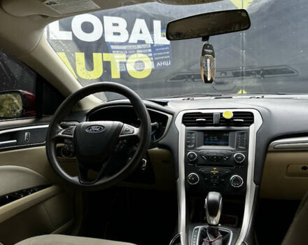 Красный Форд Фьюжн, объемом двигателя 2.49 л и пробегом 150 тыс. км за 8800 $, фото 16 на Automoto.ua