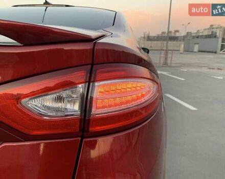 Красный Форд Фьюжн, объемом двигателя 2.49 л и пробегом 190 тыс. км за 9500 $, фото 18 на Automoto.ua