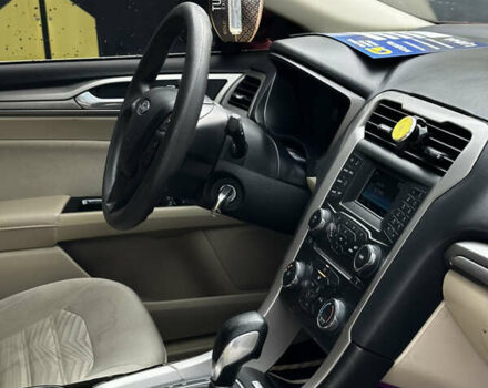 Красный Форд Фьюжн, объемом двигателя 2.49 л и пробегом 150 тыс. км за 8800 $, фото 14 на Automoto.ua