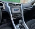Красный Форд Фьюжн, объемом двигателя 2 л и пробегом 186 тыс. км за 12300 $, фото 6 на Automoto.ua