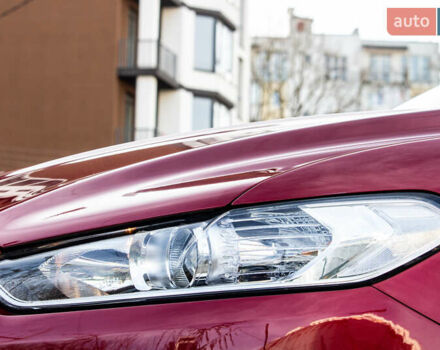 Красный Форд Фьюжн, объемом двигателя 2 л и пробегом 94 тыс. км за 14900 $, фото 13 на Automoto.ua