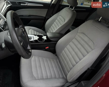 Красный Форд Фьюжн, объемом двигателя 2.5 л и пробегом 131 тыс. км за 8400 $, фото 11 на Automoto.ua