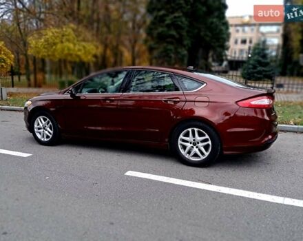 Красный Форд Фьюжн, объемом двигателя 2.5 л и пробегом 191 тыс. км за 8990 $, фото 4 на Automoto.ua