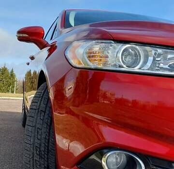 Красный Форд Фьюжн, объемом двигателя 2 л и пробегом 179 тыс. км за 13700 $, фото 7 на Automoto.ua