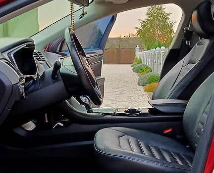 Форд Фьюжн 2015 в Львове на Automoto.ua Красный Форд Фьюжн, объемом двигателя 1.5 л и пробегом 147 тыс. км за 9500 $, фото 8 на Automoto.ua