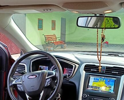 Форд Фьюжн 2015 в Львове на Automoto.ua Красный Форд Фьюжн, объемом двигателя 1.5 л и пробегом 147 тыс. км за 9500 $, фото 10 на Automoto.ua