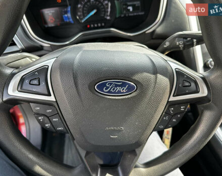 Форд Фьюжн 2015 в Львове на Automoto.ua Красный Форд Фьюжн, объемом двигателя 2.5 л и пробегом 181 тыс. км за 11000 $, фото 18 на Automoto.ua