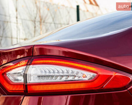 Красный Форд Фьюжн, объемом двигателя 2 л и пробегом 94 тыс. км за 14900 $, фото 26 на Automoto.ua