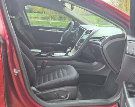 Красный Форд Фьюжн, объемом двигателя 2.49 л и пробегом 214 тыс. км за 9300 $, фото 9 на Automoto.ua