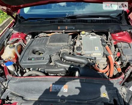 Червоний Форд Фьюжен, об'ємом двигуна 2 л та пробігом 130 тис. км за 14999 $, фото 6 на Automoto.ua