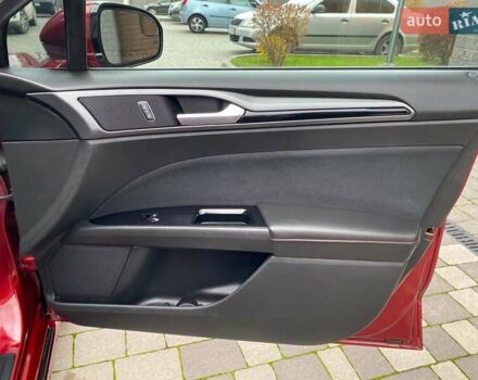 Форд Фьюжн 2015 в Ивано-Франковске на Automoto.ua Красный Форд Фьюжн, объемом двигателя 2.49 л и пробегом 178 тыс. км за 10900 $, фото 62 на Automoto.ua