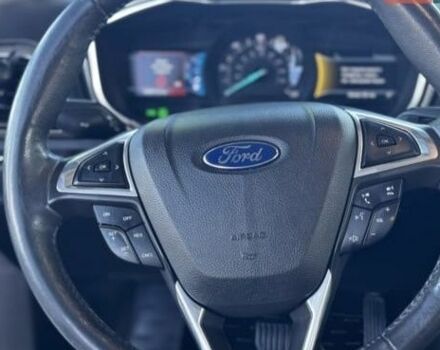 Форд Фьюжен 2015 у Одесі на Automoto.ua Червоний Форд Фьюжен, об'ємом двигуна 2 л та пробігом 200 тис. км за 11800 $, фото 13 на Automoto.ua