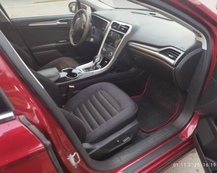 Красный Форд Фьюжн, объемом двигателя 2.5 л и пробегом 160 тыс. км за 11000 $, фото 3 на Automoto.ua