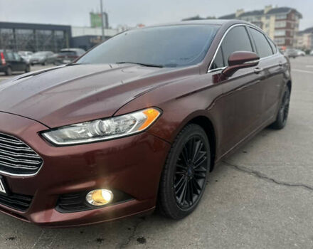 Красный Форд Фьюжн, объемом двигателя 2 л и пробегом 143 тыс. км за 10300 $, фото 1 на Automoto.ua