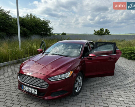 Форд Фьюжн 2015 в Львове на Automoto.ua Красный Форд Фьюжн, объемом двигателя 2.5 л и пробегом 181 тыс. км за 11000 $, фото 1 на Automoto.ua