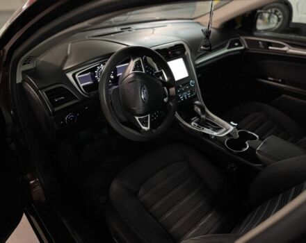 Красный Форд Фьюжн, объемом двигателя 1.5 л и пробегом 112 тыс. км за 7600 $, фото 6 на Automoto.ua