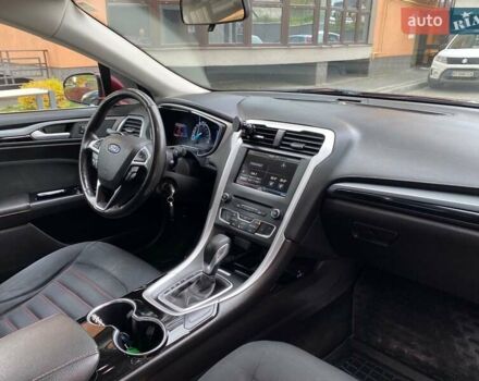 Форд Фьюжн 2015 в Ивано-Франковске на Automoto.ua Красный Форд Фьюжн, объемом двигателя 2.49 л и пробегом 178 тыс. км за 10900 $, фото 59 на Automoto.ua