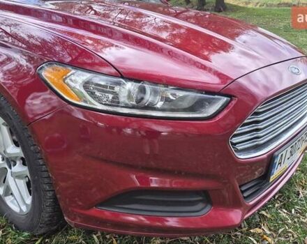 Красный Форд Фьюжн, объемом двигателя 2.49 л и пробегом 214 тыс. км за 9300 $, фото 2 на Automoto.ua