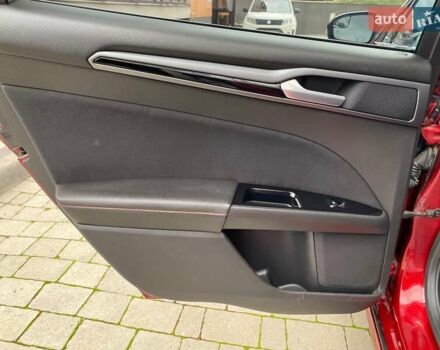 Форд Фьюжн 2015 в Ивано-Франковске на Automoto.ua Красный Форд Фьюжн, объемом двигателя 2.49 л и пробегом 178 тыс. км за 10900 $, фото 54 на Automoto.ua