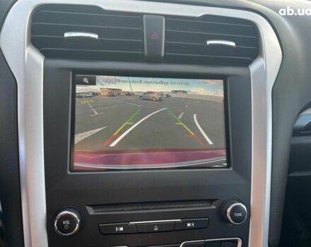 Форд Фьюжн 2015 в Львове на Automoto.ua Красный Форд Фьюжн, объемом двигателя 1.5 л и пробегом 80 тыс. км за 7800 $, фото 30 на Automoto.ua