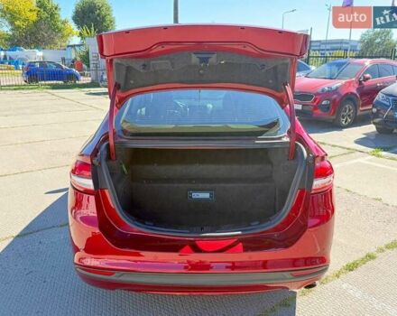 Красный Форд Фьюжн, объемом двигателя 2 л и пробегом 145 тыс. км за 15500 $, фото 20 на Automoto.ua