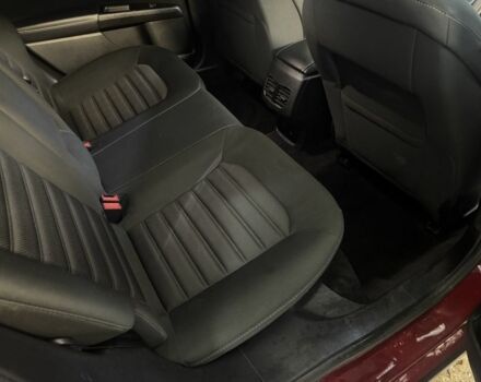 Форд Фьюжн 2016 в Харькове на Automoto.ua Красный Форд Фьюжн, объемом двигателя 2 л и пробегом 244 тыс. км за 14000 $, фото 6 на Automoto.ua