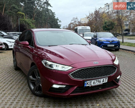 Форд Фьюжн 2016 в Киеве на Automoto.ua Красный Форд Фьюжн, объемом двигателя 2.69 л и пробегом 134 тыс. км за 11900 $, фото 1 на Automoto.ua