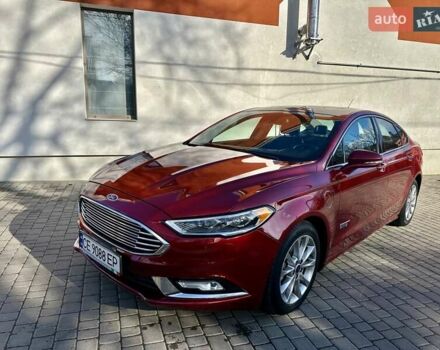 Красный Форд Фьюжн, объемом двигателя 2 л и пробегом 123 тыс. км за 14500 $, фото 2 на Automoto.ua