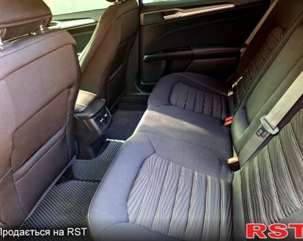 Червоний Форд Фьюжен, об'ємом двигуна 2.5 л та пробігом 206 тис. км за 9700 $, фото 8 на Automoto.ua