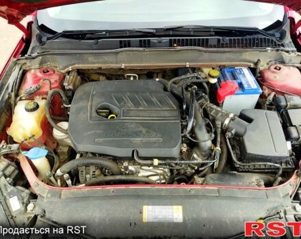 Красный Форд Фьюжн, объемом двигателя 1.5 л и пробегом 86 тыс. км за 10200 $, фото 9 на Automoto.ua
