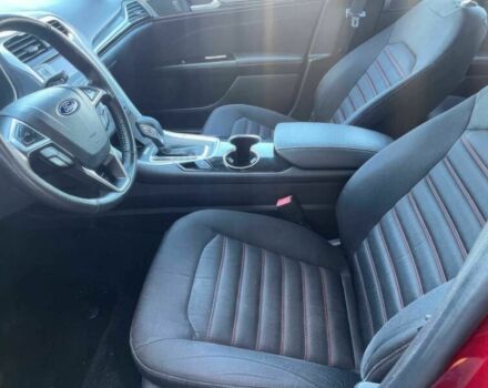 Красный Форд Фьюжн, объемом двигателя 1.5 л и пробегом 72 тыс. км за 5100 $, фото 6 на Automoto.ua